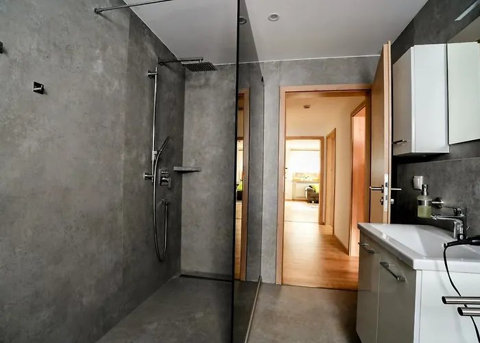 Zur Wolfskehln Apartament *